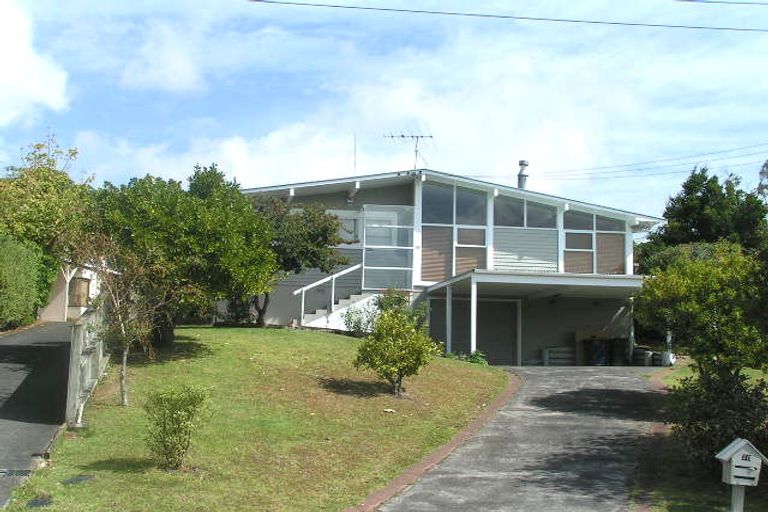 Photo of property in 10 Kennedy Avenue, Forrest Hill, Auckland, 0620