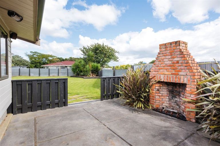 Photo of property in 11 Waltham Court, Cloverlea, Palmerston North, 4412