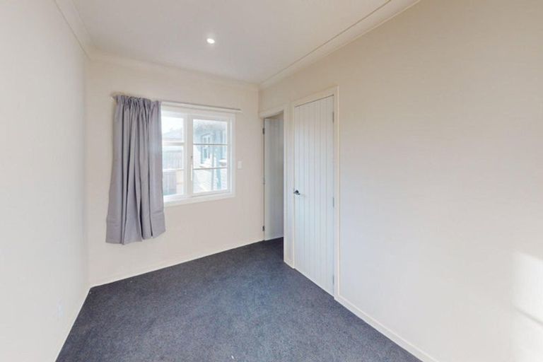 Photo of property in 60 Phillips Street, Sanson, 4817