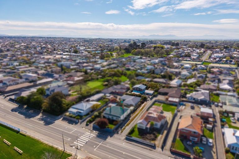 Photo of property in 327 Church Street, West End, Timaru, 7910