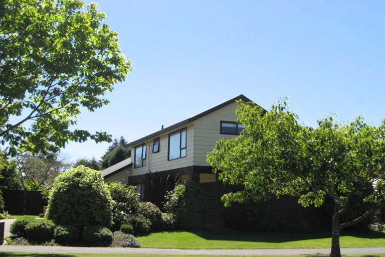 Photo of property in 44 Arlington Street, Burnside, Christchurch, 8053