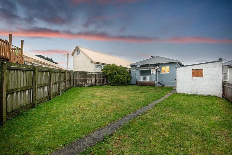 Photo of property in 39 Tahuna Road, Tainui, Dunedin, 9013