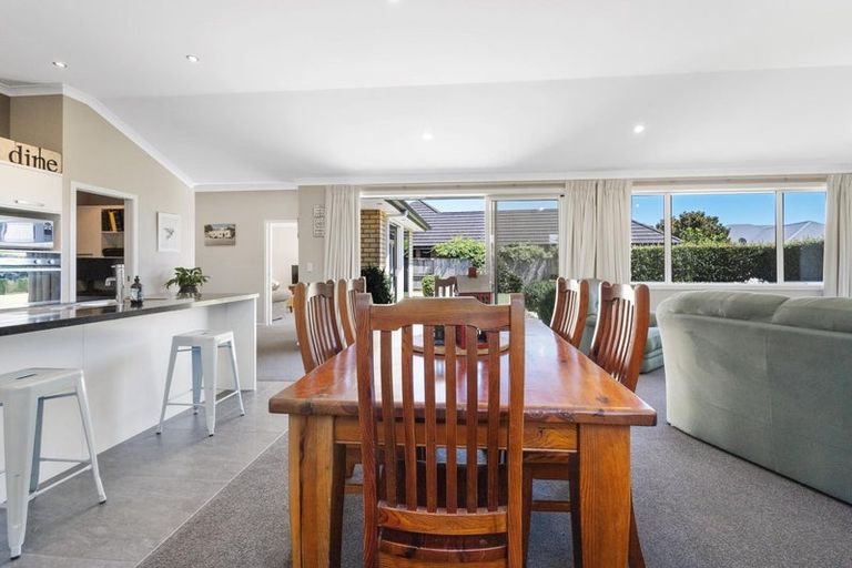 Photo of property in 6 Cotter Place, Cambridge, 3434