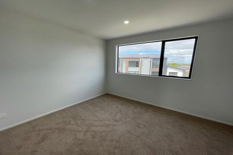 Photo of property in 21 Marumaru Lane, Manurewa, Auckland, 2102