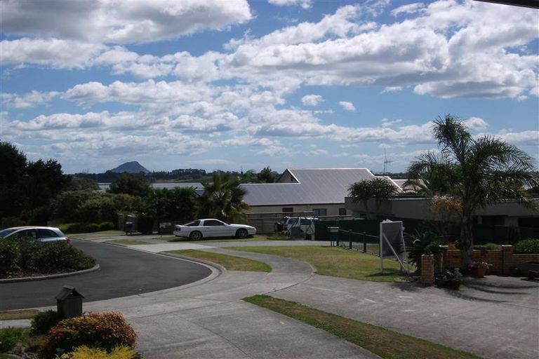 Photo of property in 51 Homestead Place, Welcome Bay, Tauranga, 3112