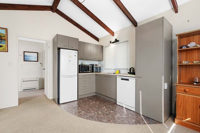 Photo of property in 45d Brandon Street, Featherston, 5710