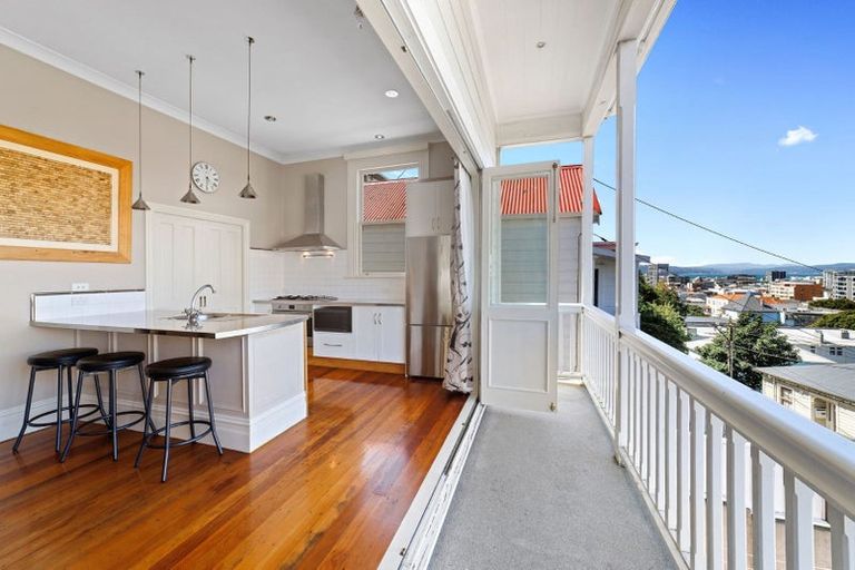 Photo of property in 32 Ohiro Road, Aro Valley, Wellington, 6021