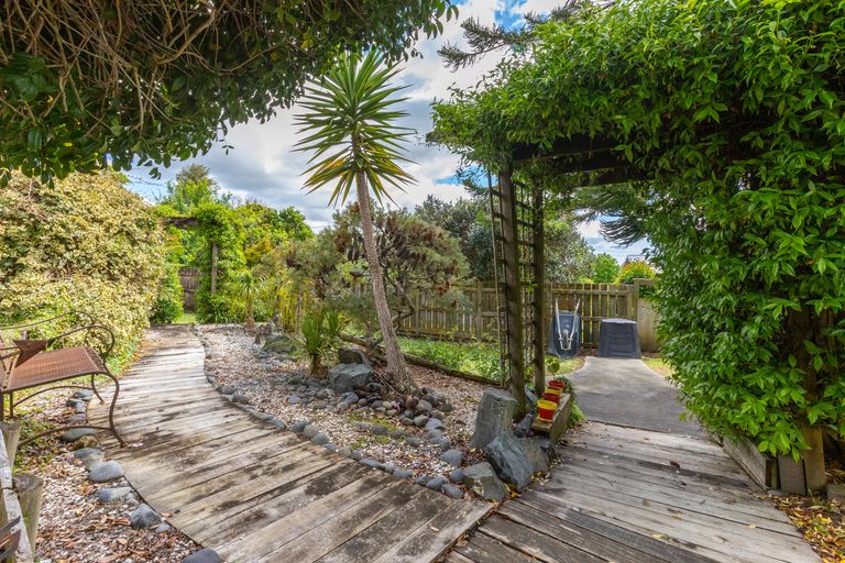 Photo of property in 21 Davies Road, Wellsford, 0900