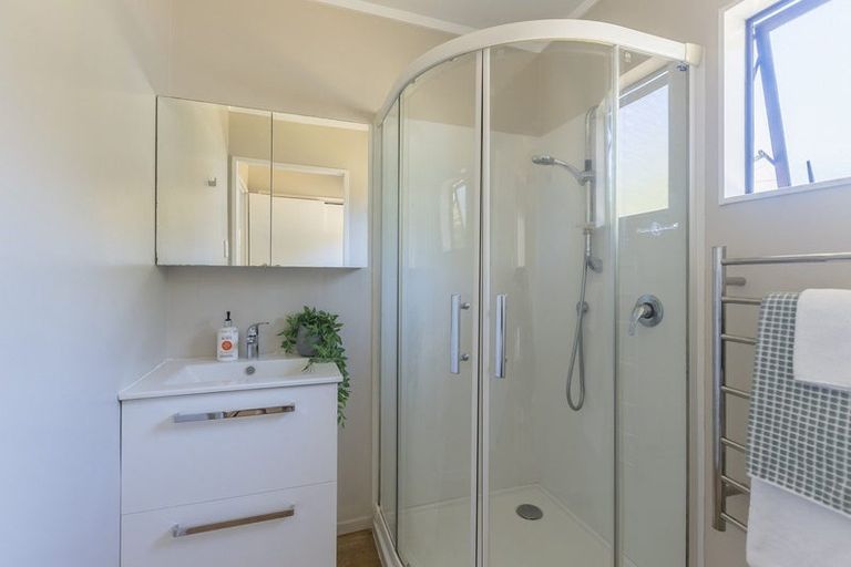 Photo of property in 3a Clunie Avenue, Raumati South, Paraparaumu, 5032