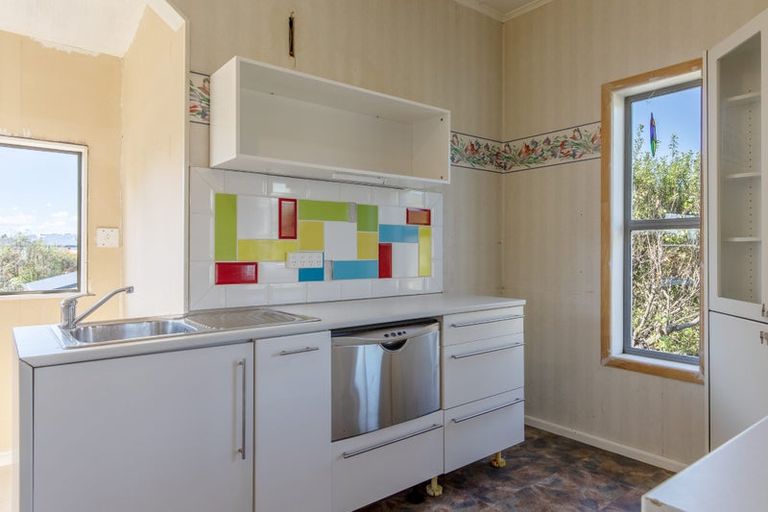 Photo of property in 49 Waverley Street, Waipawa, 4210