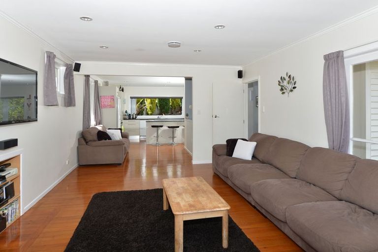 Photo of property in 99 Crawford Crescent, Te Kamo, Whangarei, 0112