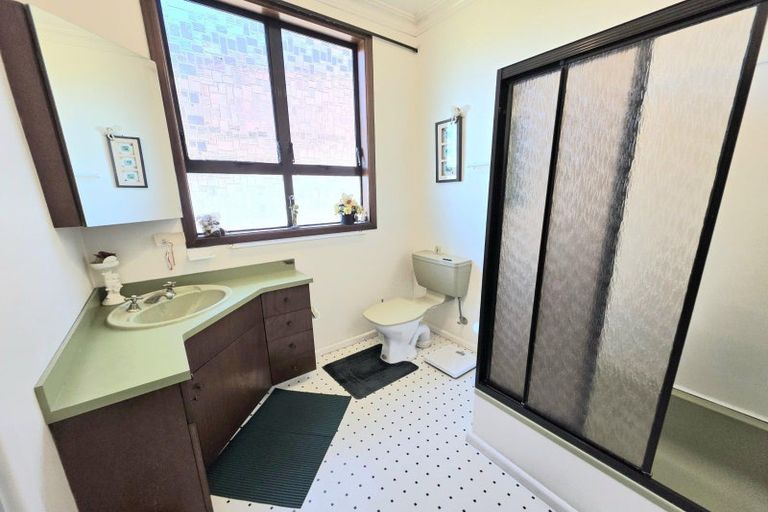 Photo of property in 32a Wharfe Street, South Hill, Oamaru, 9400