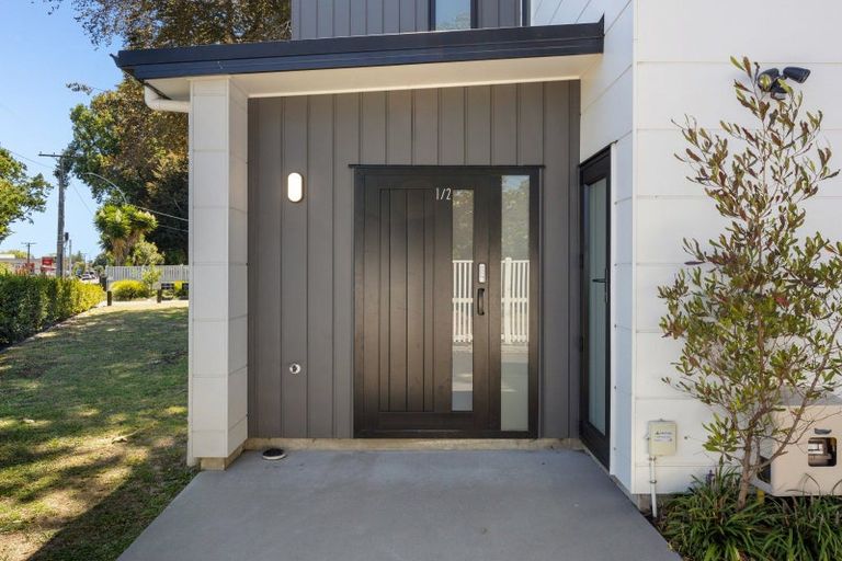 Photo of property in 12 Emmadale Lane, Hamilton East, Hamilton, 3216