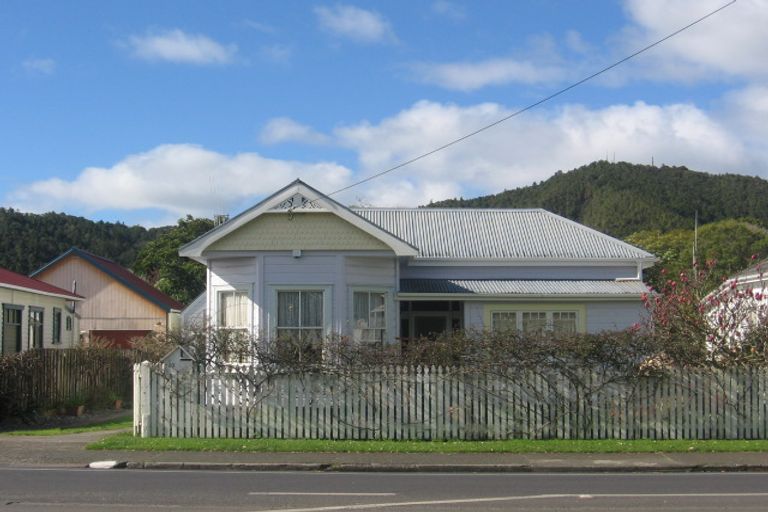 Photo of property in 20 Kamo Road, Regent, Whangarei, 0112