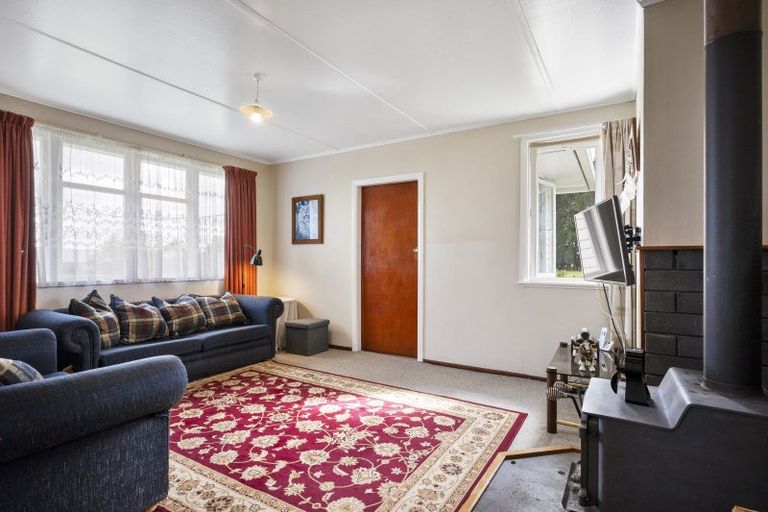 Photo of property in 399 Colyton Road, Colyton, Feilding, 4775