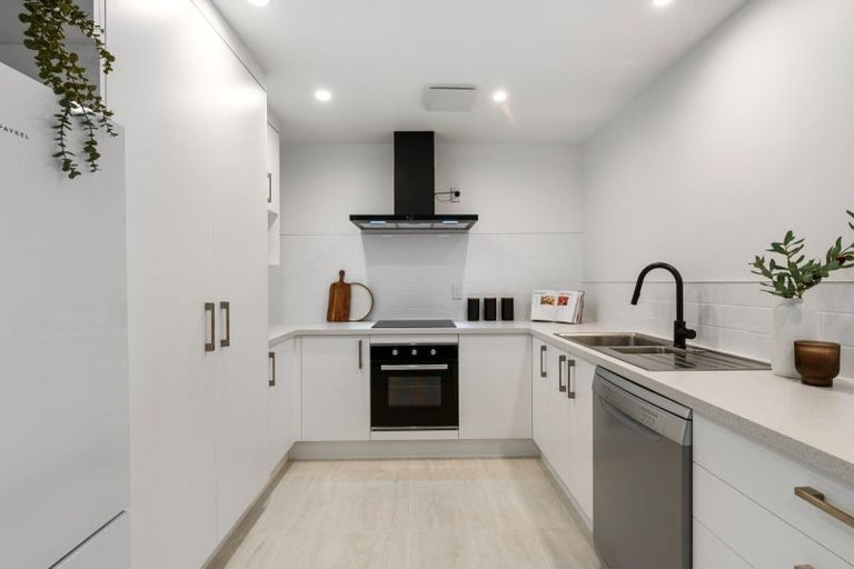 Photo of property in 111/6 Adams Avenue, Mount Maunganui, 3116