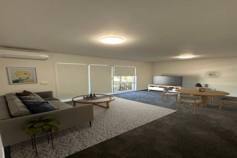 Photo of property in 2/7 Dakota Avenue, Beach Haven, Auckland, 0626