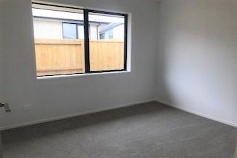 Photo of property in 13 Anglers Way, Omokoroa, 3114