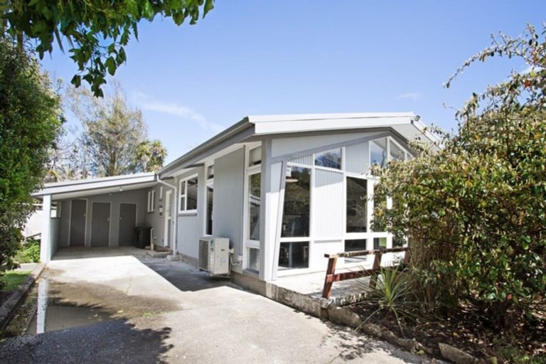 Photo of property in 15 Rakiura Parade, Otatara, Invercargill, 9879