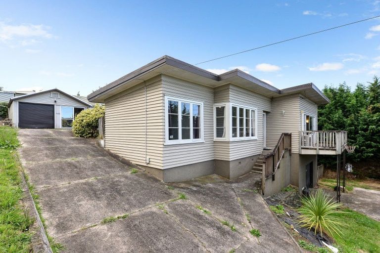 Photo of property in 18 Windsor Road, Maeroa, Hamilton, 3200