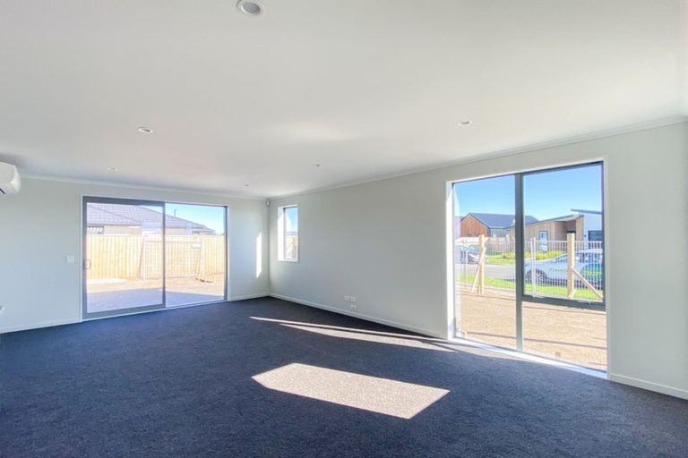 Photo of property in 66 Whitburn Avenue, Halswell, Christchurch, 8025