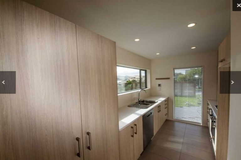 Photo of property in 30 Erlestoke Crescent, Churton Park, Wellington, 6037