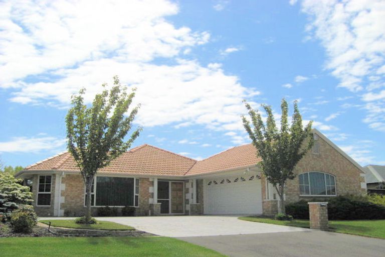 Photo of property in 6 Bunting Place, Woodend, 7610