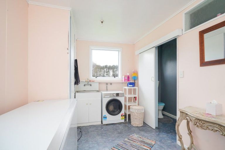 Photo of property in 360 Bay Road, West Plains, Invercargill, 9879