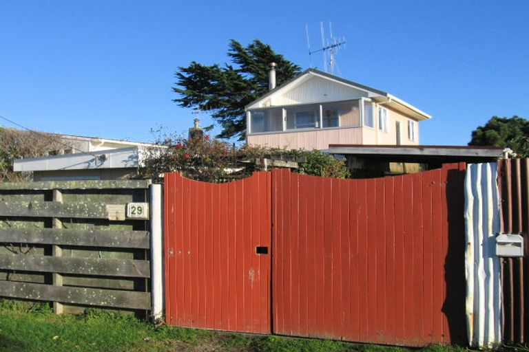 Photo of property in 29 Kapiti Lane, Otaki Beach, Otaki, 5512