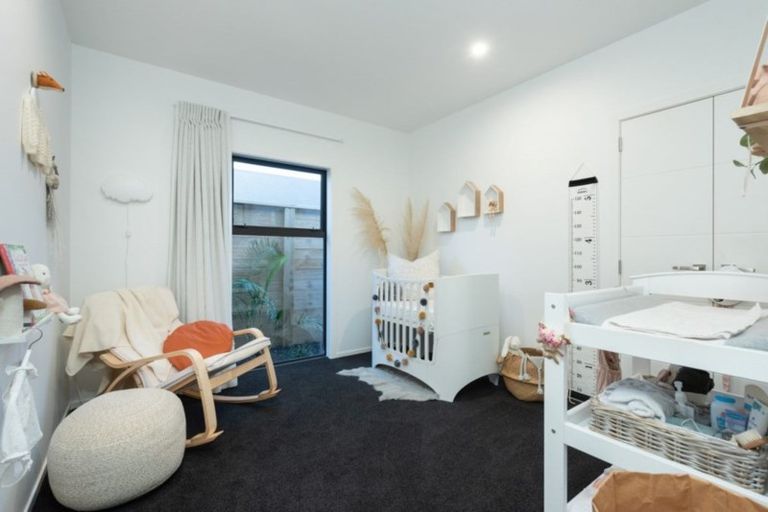 Photo of property in 15 Awatira Drive, Papamoa Beach, Papamoa, 3118