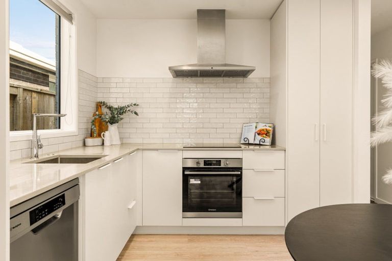 Photo of property in 5 Oioi Lane, Poike, Tauranga, 3112
