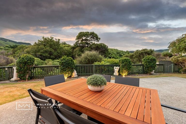 Photo of property in 65 Percy Kinsman Crescent, Riverstone Terraces, Upper Hutt, 5018