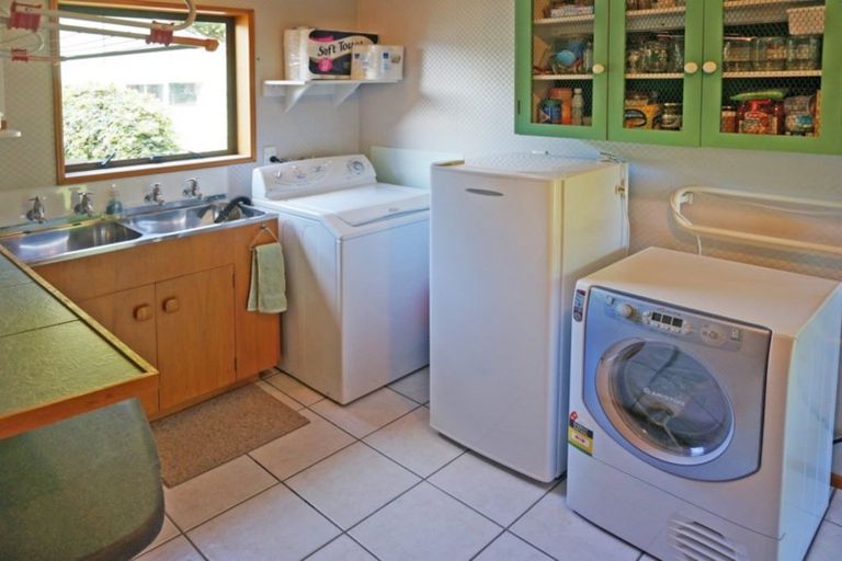 Photo of property in 22 Taiepa Road, Otatara, Invercargill, 9879