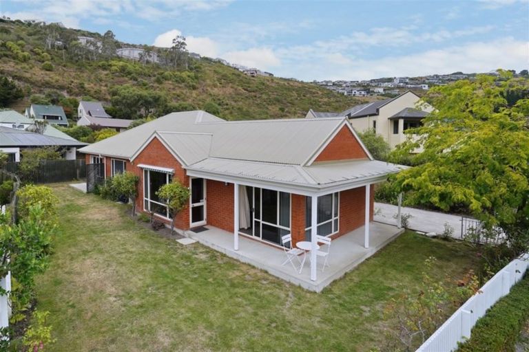 Photo of property in 1 Basil Place, Mount Pleasant, Christchurch, 8081