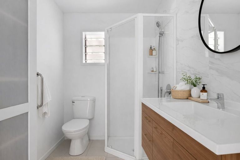 Photo of property in 9/37 Waipa Street, Birkenhead, Auckland, 0626