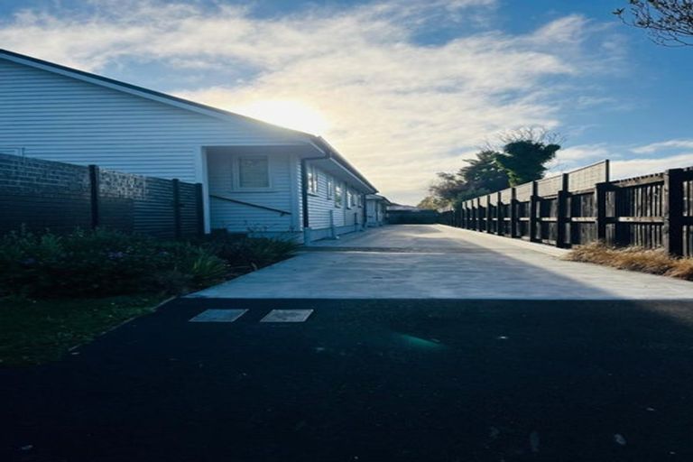 Photo of property in 2/24 Victors Road, Hoon Hay, Christchurch, 8025