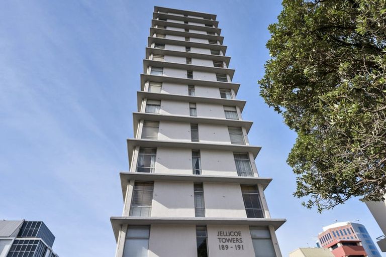 Photo of property in Jellicoe Towers, 191 The Terrace, Wellington Central, Wellington, 6011