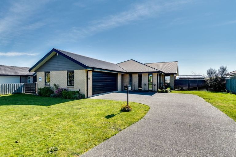 Photo of property in 13 Waitaha Place, Clive, 4102