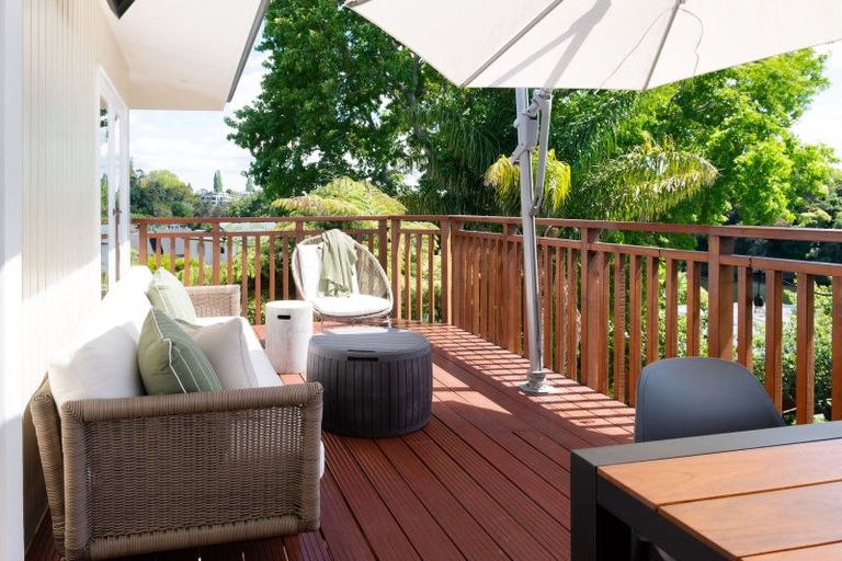 Photo of property in 92 Awatere Avenue, Beerescourt, Hamilton, 3200