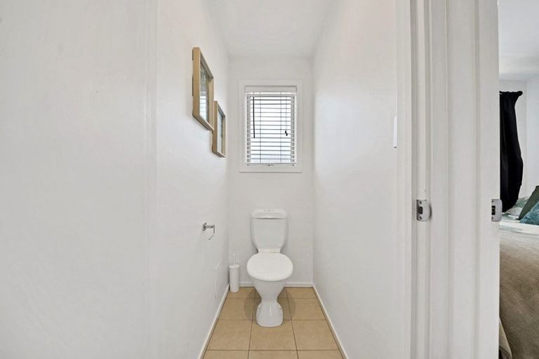 Photo of property in 2/9 Cameron Street, Sydenham, Christchurch, 8023