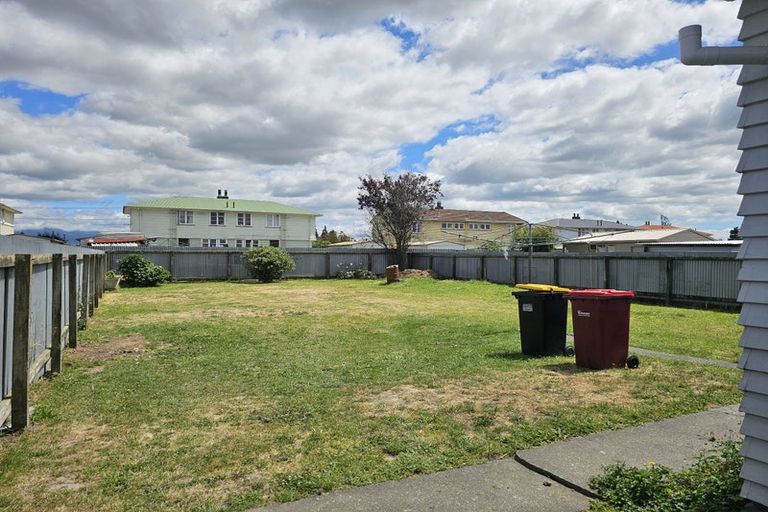 Photo of property in 15 Cameron Crescent, Masterton, 5810