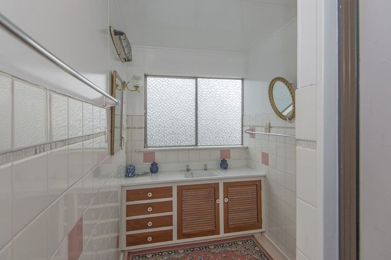 Photo of property in 6 Redwood Place, St Albans, Christchurch, 8052