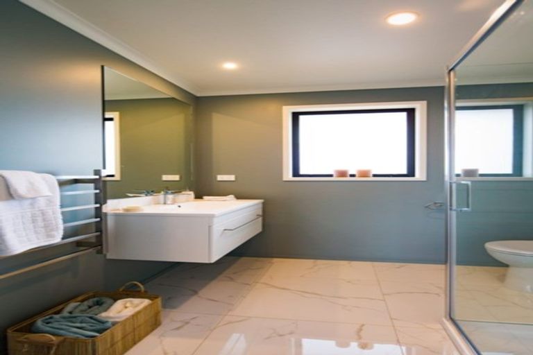 Photo of property in 10a Campbell Place, Papakura, 2110