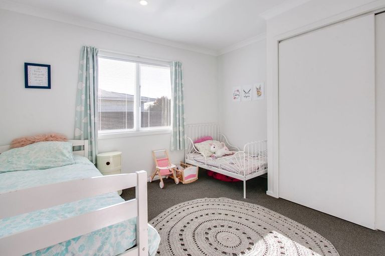 Photo of property in 20 Windsor Terrace, Taradale, Napier, 4112