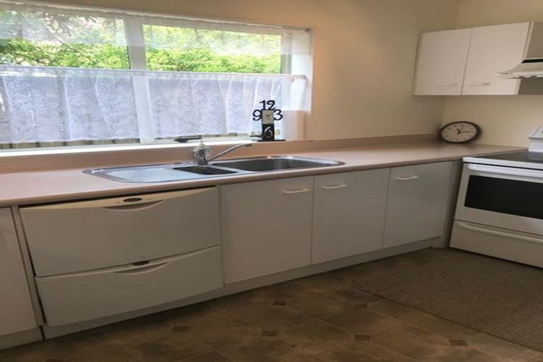 Photo of property in 2/55 Moore Street, Howick, Auckland, 2014