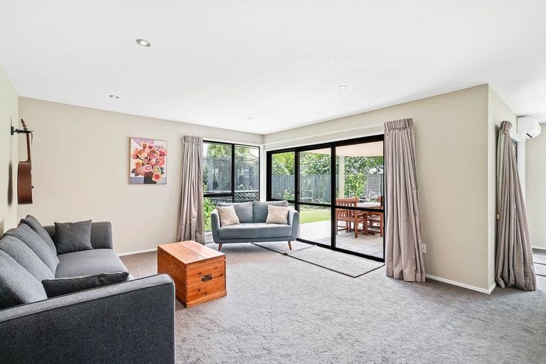 Photo of property in 20 Shamrock Place, Halswell, Christchurch, 8025