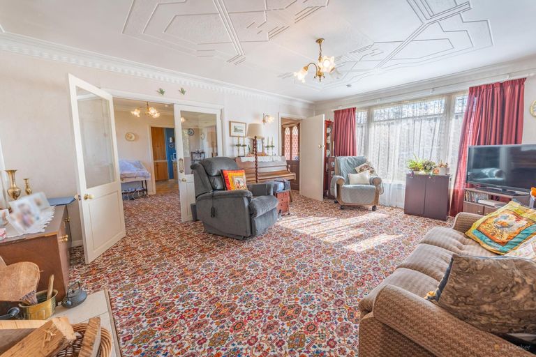 Photo of property in 25 Hughes Street, Waimate, 7924