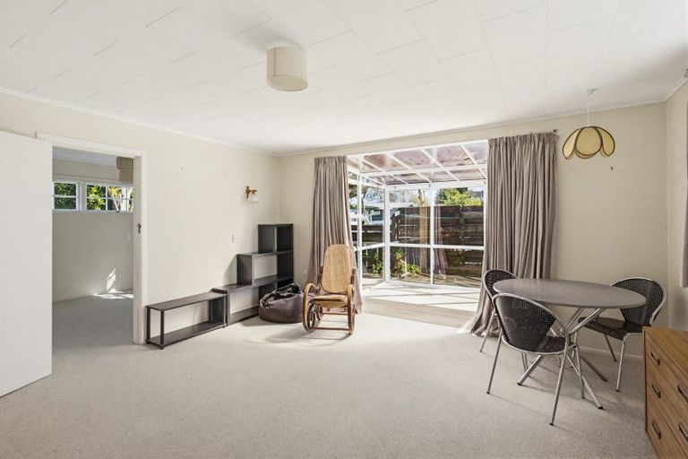 Photo of property in 6 Teoti Street, Paraparaumu Beach, Paraparaumu, 5032