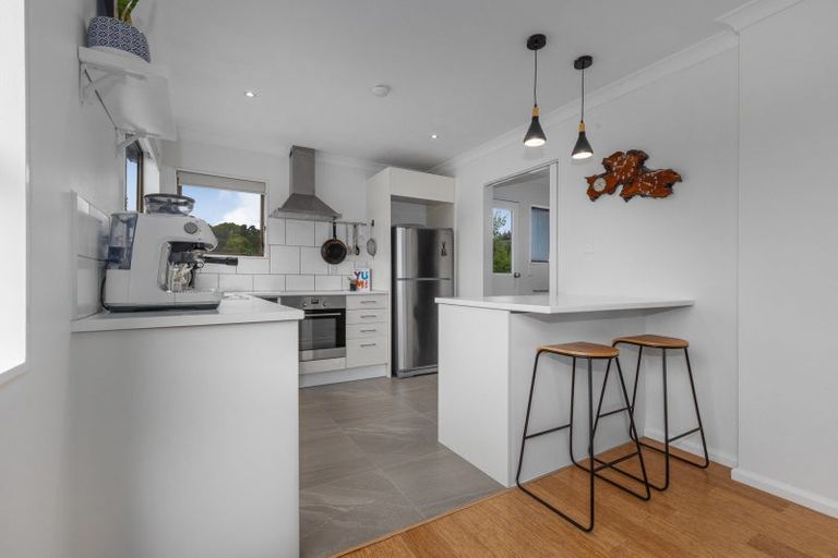 Photo of property in 32 Thimble Lane, Whitby, Porirua, 5024