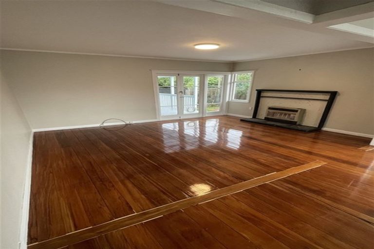 Photo of property in 12 Campbell Street, Leamington, Cambridge, 3432